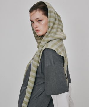 디어 DR 후디드 머플러 (그린 스트라이프)