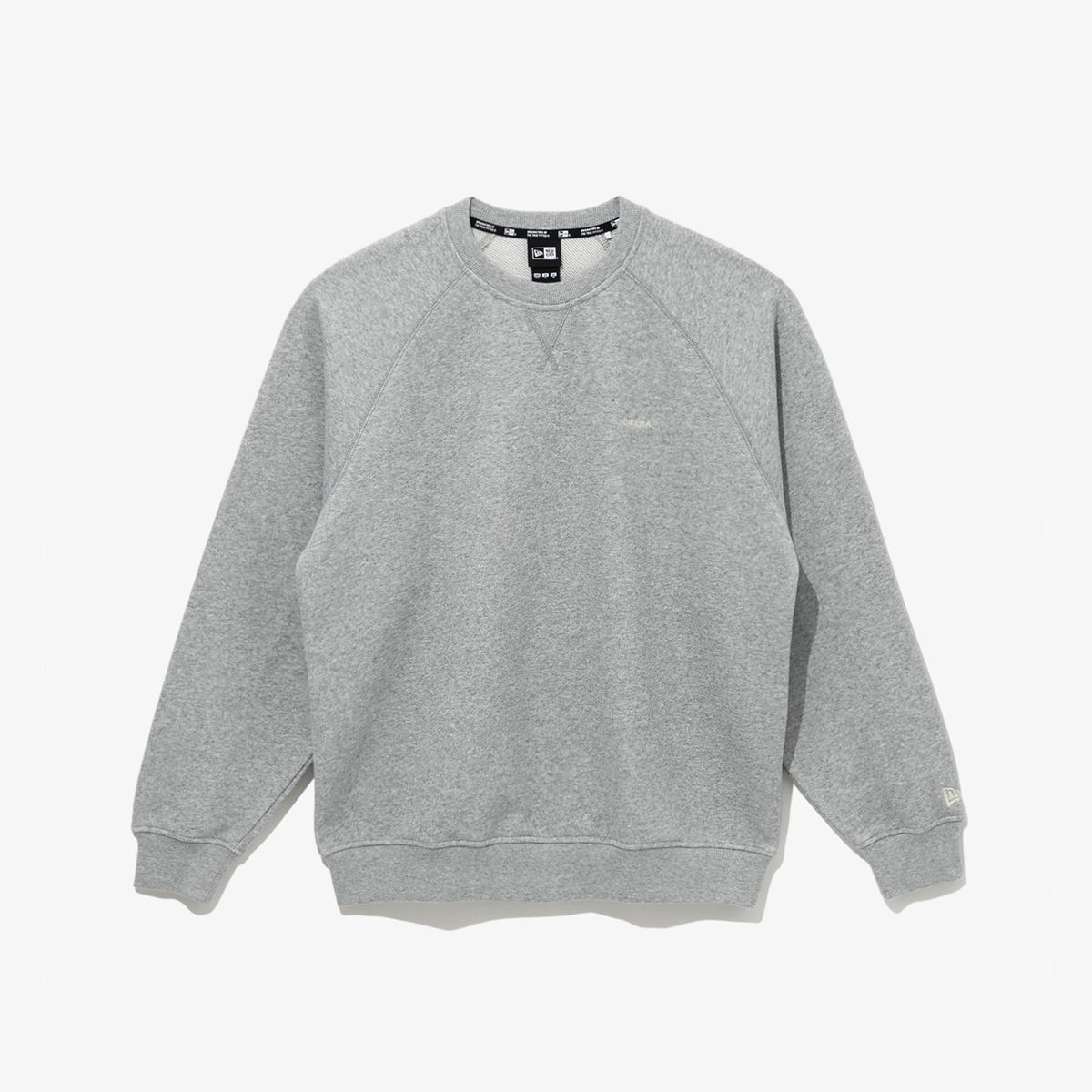 뉴에라(NEW ERA) 25FW 에센셜 크루넥 맨투맨 헤더 그레이 14742091