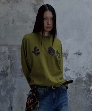 아플리케 패치 롱슬리브 라이트그린