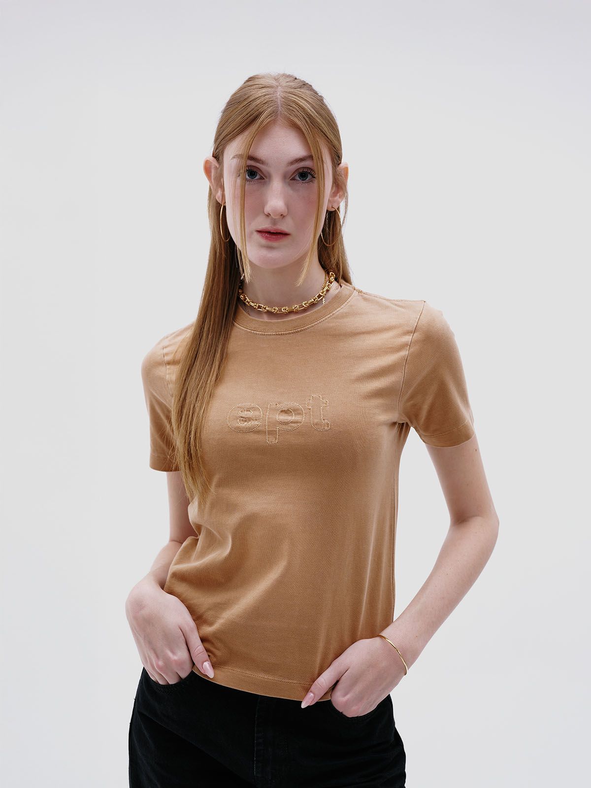 이피티(EPT) CLASSIC LOGO WASHED T-SHIRT (BROWN)