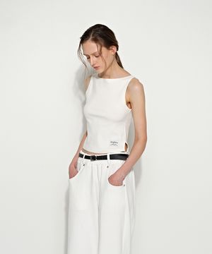 에센셜 보트넥 슬리브리스 탑 화이트