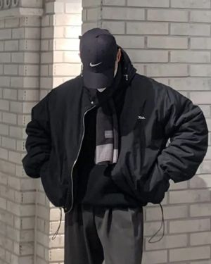 YEI Logo Hood Padding Jacket (black)