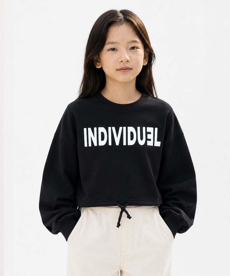 어크로스 크롭 티셔츠