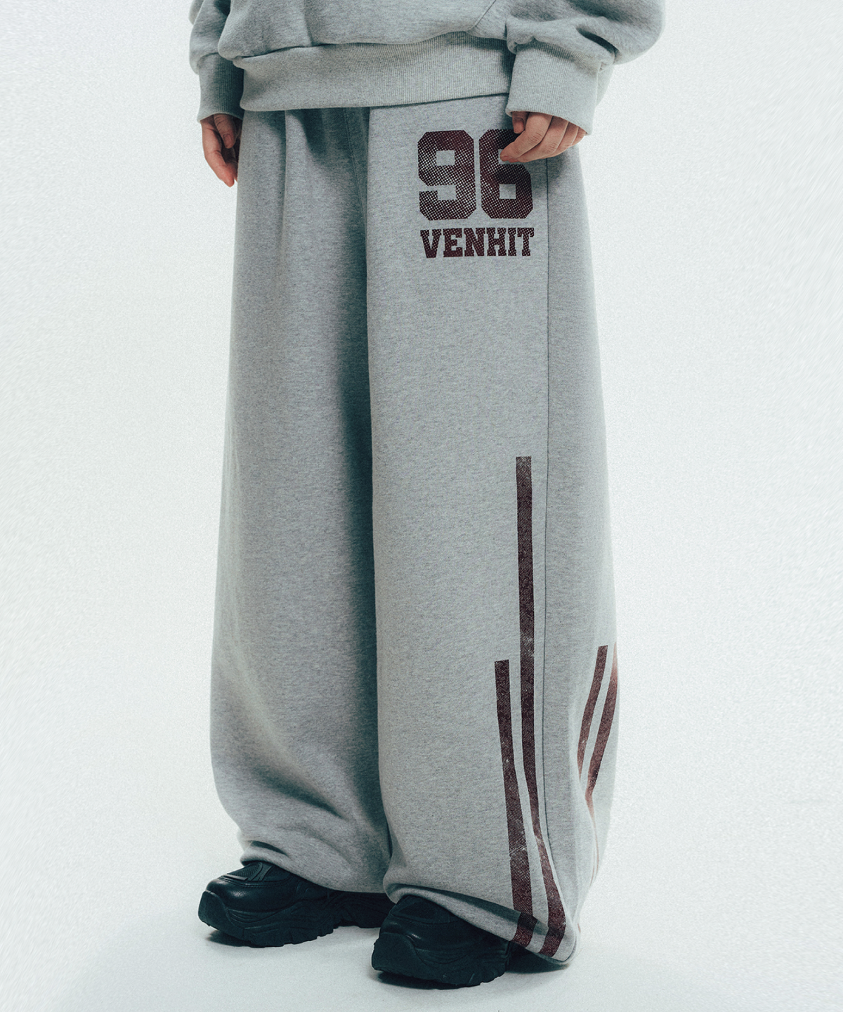 벤힛(VENHIT) NINETY6LINE 스웻 팬츠