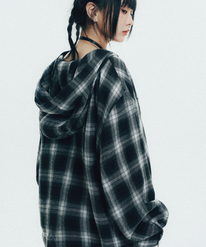 오버핏 체크 후드 셔츠_블랙