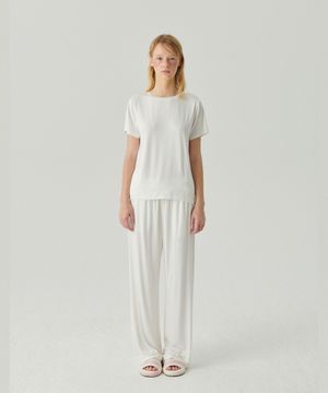 White easybreezy set