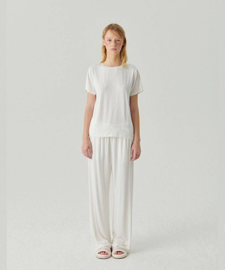 White easybreezy set