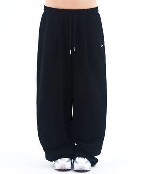 BASIC SMALL LOGO SWEAT PANTS BLACK