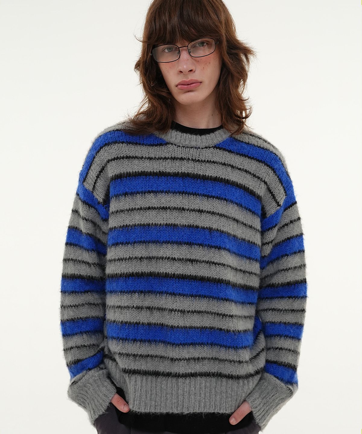 센토르(CENTAUR.KR) CR EMBLEM HAIRY STRIPE PULLOVER KNIT_BLUE