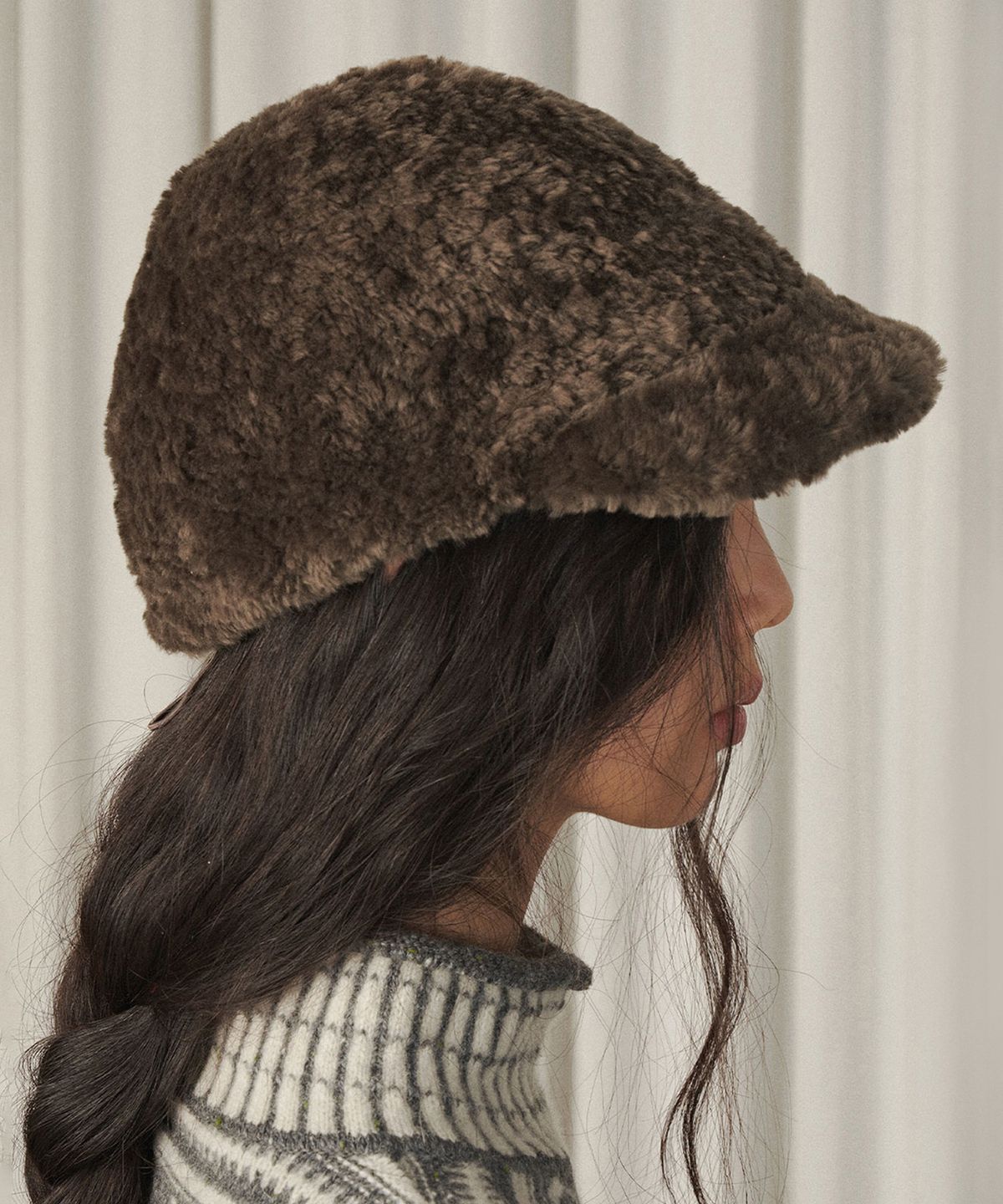 베르소(VERSO) Lamb Shearling Brim Cap