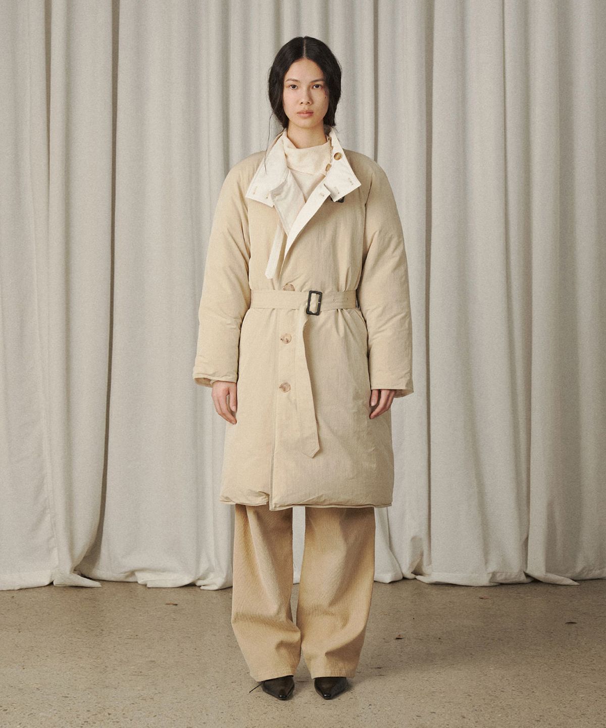 베르소(VERSO) High Neck Colorblock Down Coat