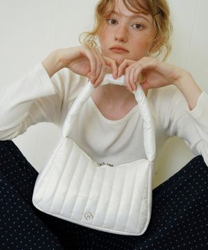 스너글 패딩 토트백_아이보리