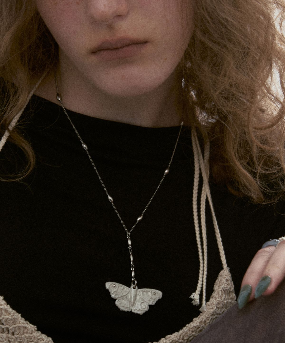 엔프프(NFF) butterfly necklace-white
