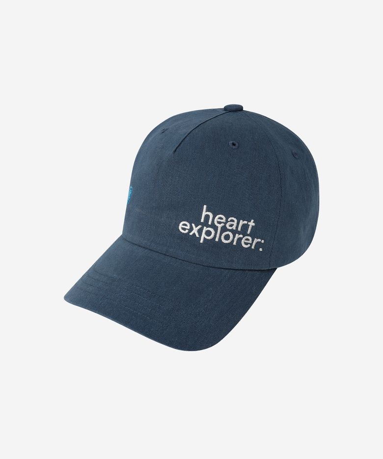 Heart-signed linen ball cap (blue)