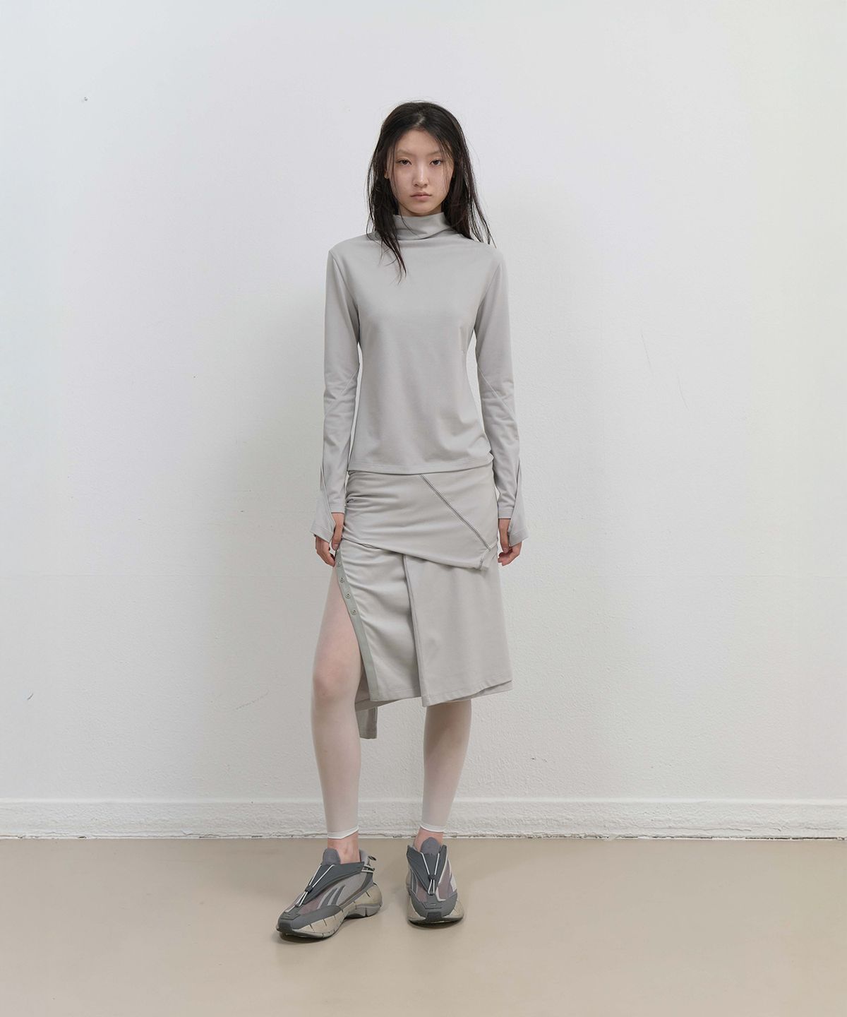 오호스(OJOS) Mock Neck Tee / Mint Grey
