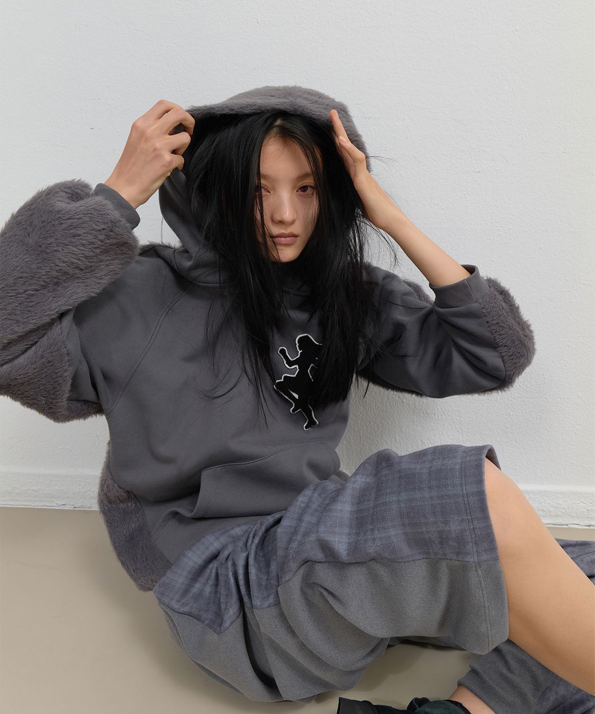 오호스(OJOS) Knit Back Hoodie / Charcoal