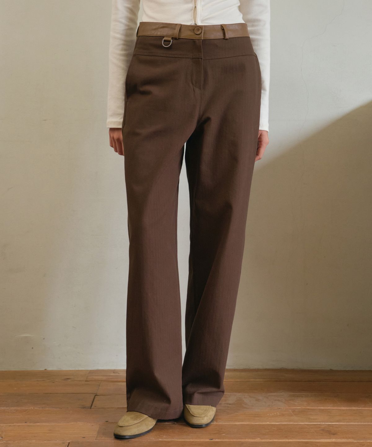 아우어노스텔지아(OURNOSTALGIA) Auburn leather waist pants_Brown(O25-PT12)