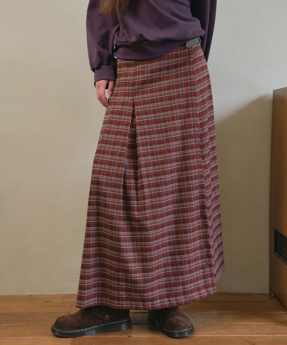 아우어노스텔지아(OURNOSTALGIA) Vintage side-buckle check skirt_Red(O25-SK12)