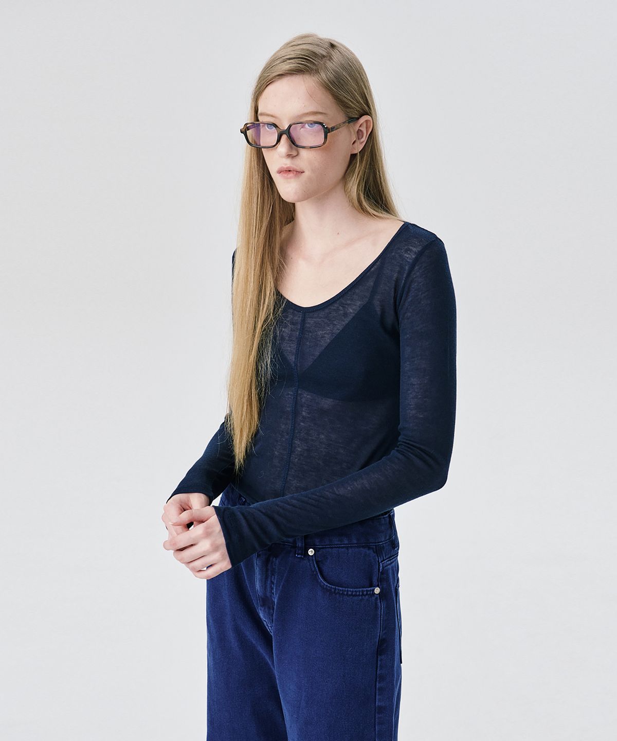분더캄머(WNDERKAMMER) U neck Sheer T_Navy(U넥 쉬어 티_네이비)