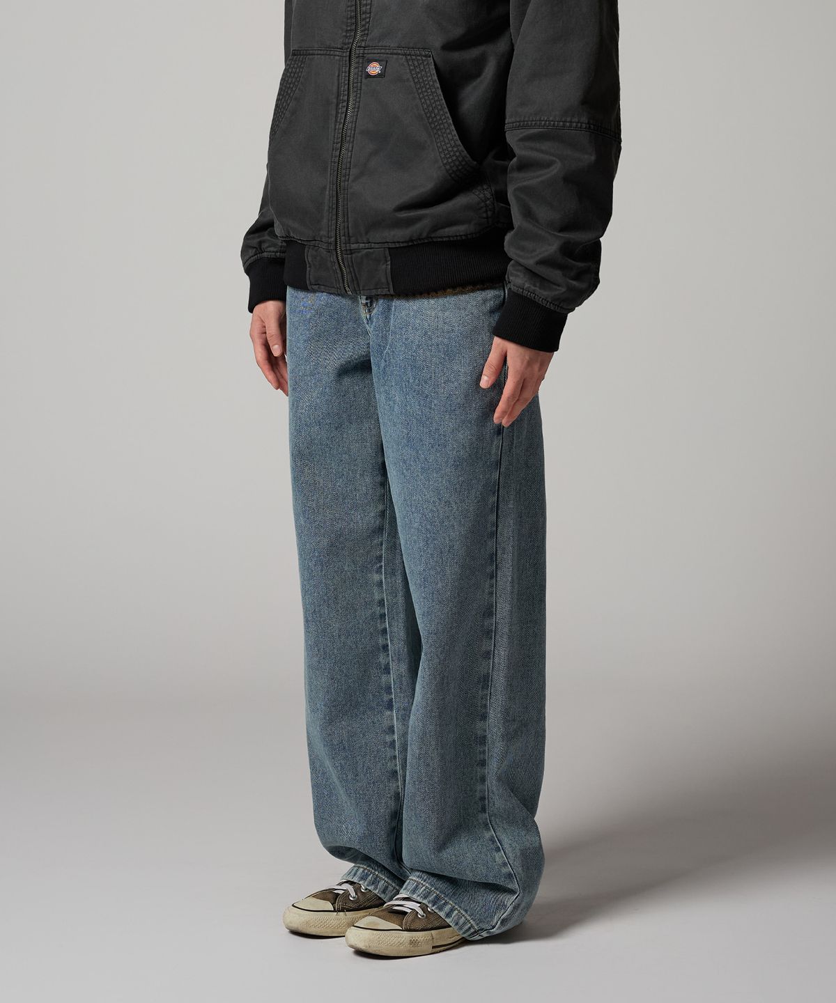 디키즈(DICKIES) 우먼스 트러커 루즈핏 데님 팬츠 Khaki Tinted Blue
