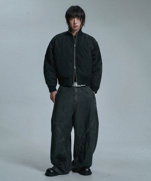 하이넥 크롭 봄버 자켓 - 블랙