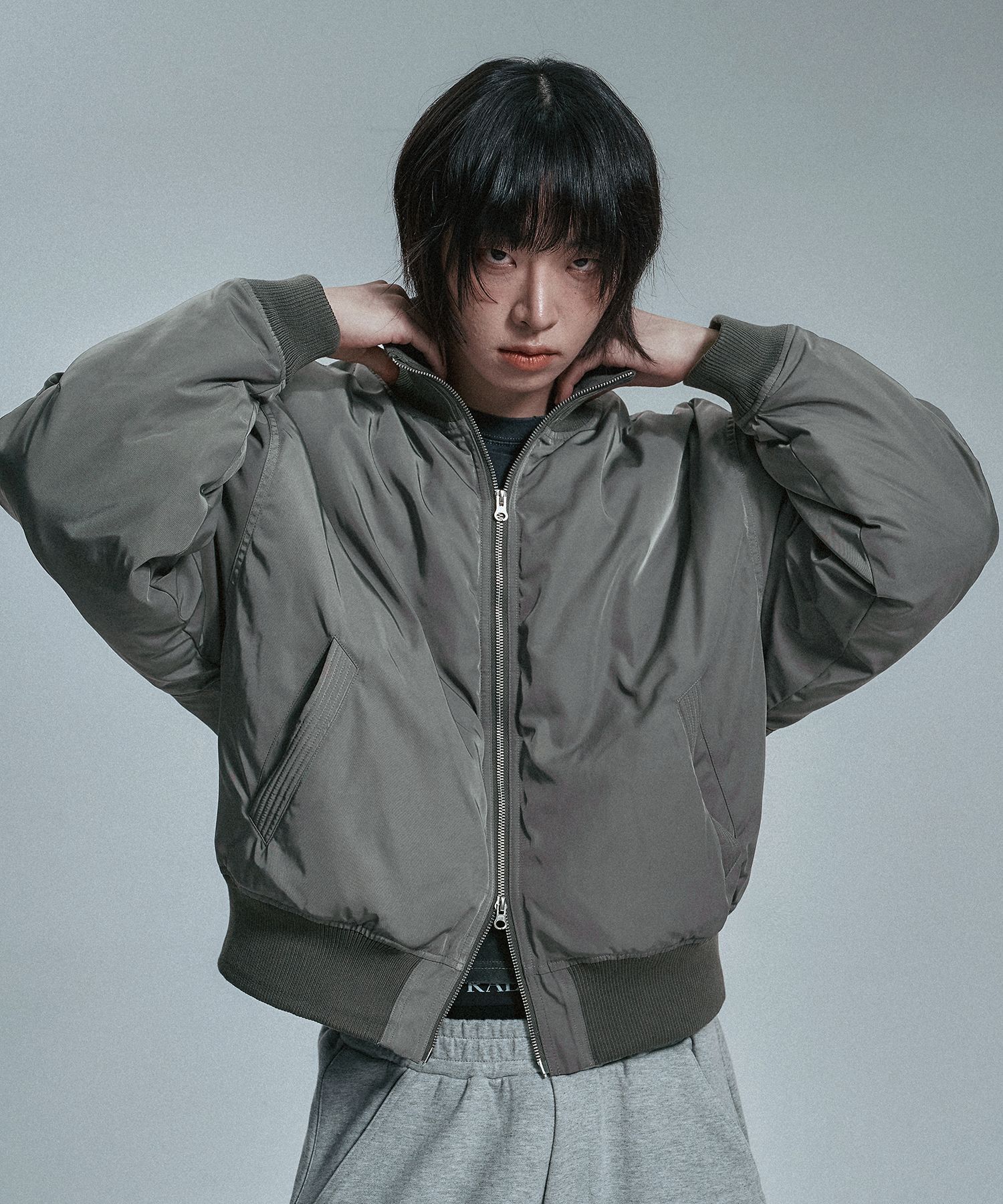 MOO ハイネッククロップボンバージャケット - ブラック　MUSINSA MUSINSA公式 | MOO ハイネッククロップボンバージャケット - グレー