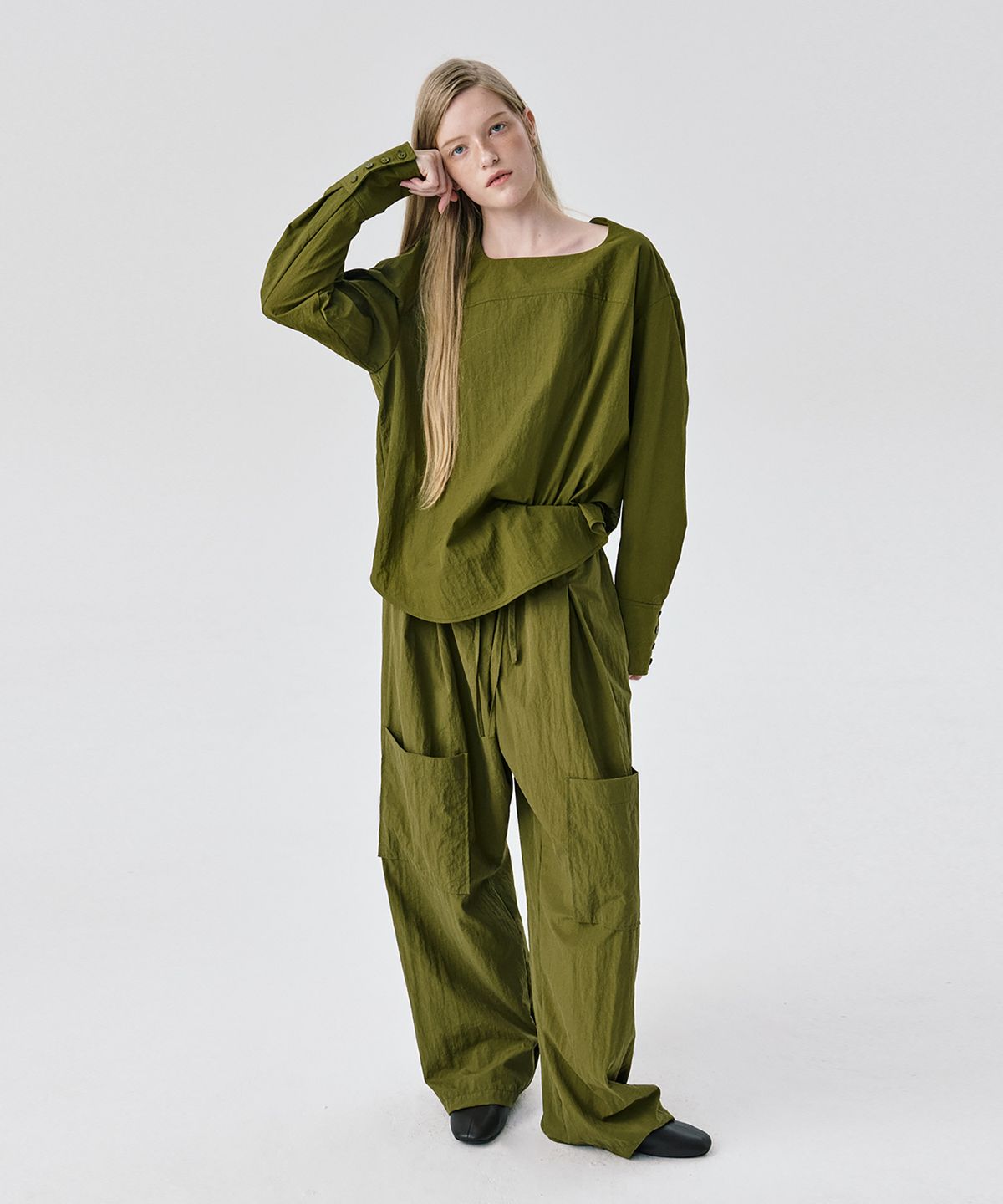 분더캄머(WNDERKAMMER) String Tunnel Pants_Khaki(스트링 터널 팬츠_카키)