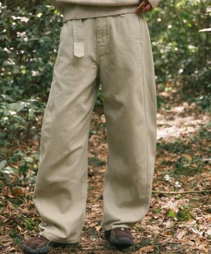 Belted Wide-Curved Denim Pants (BEIGE)