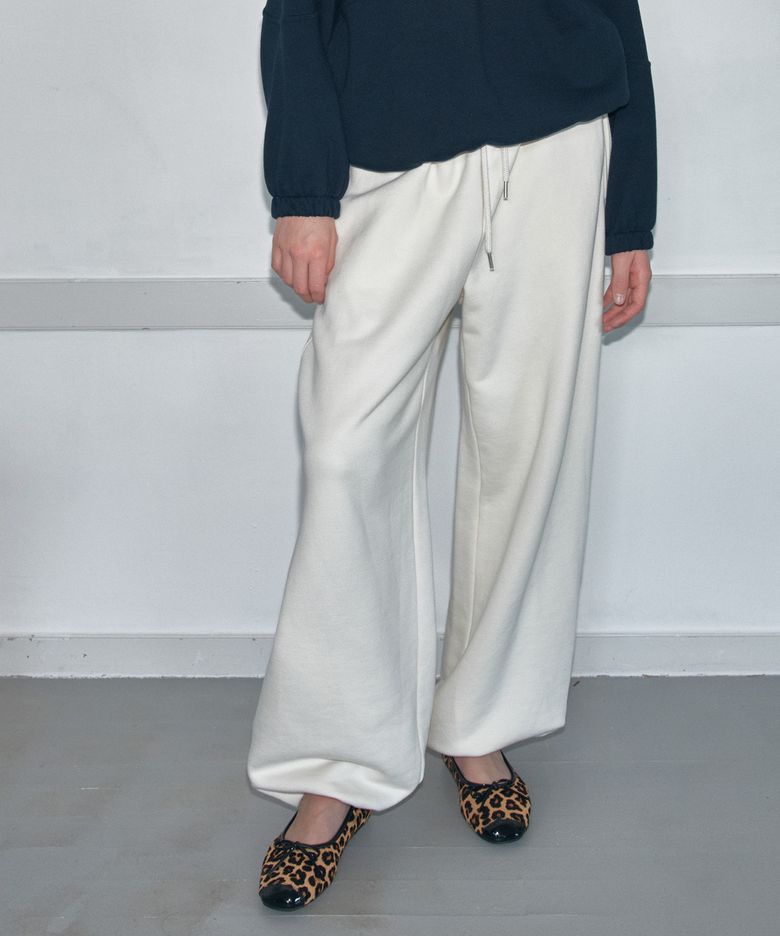WIDE SWEAT PANTS - CREAM
