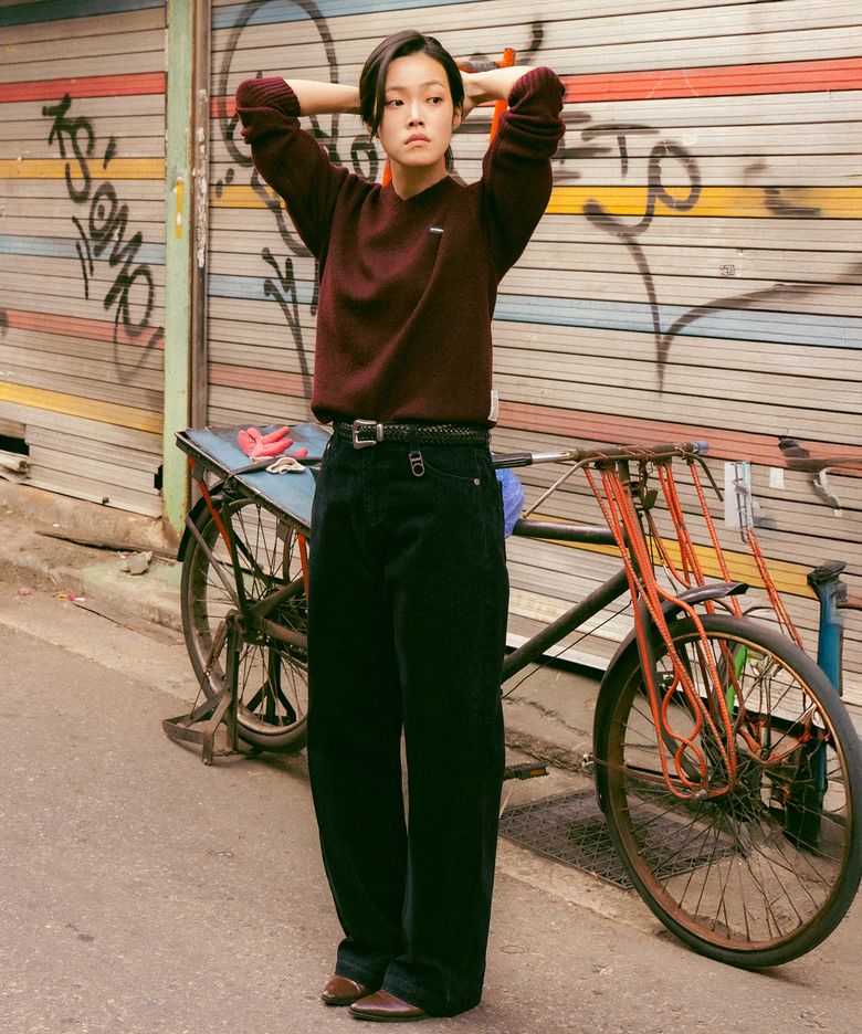 Velvet Straight Denim Pants (NAVY)