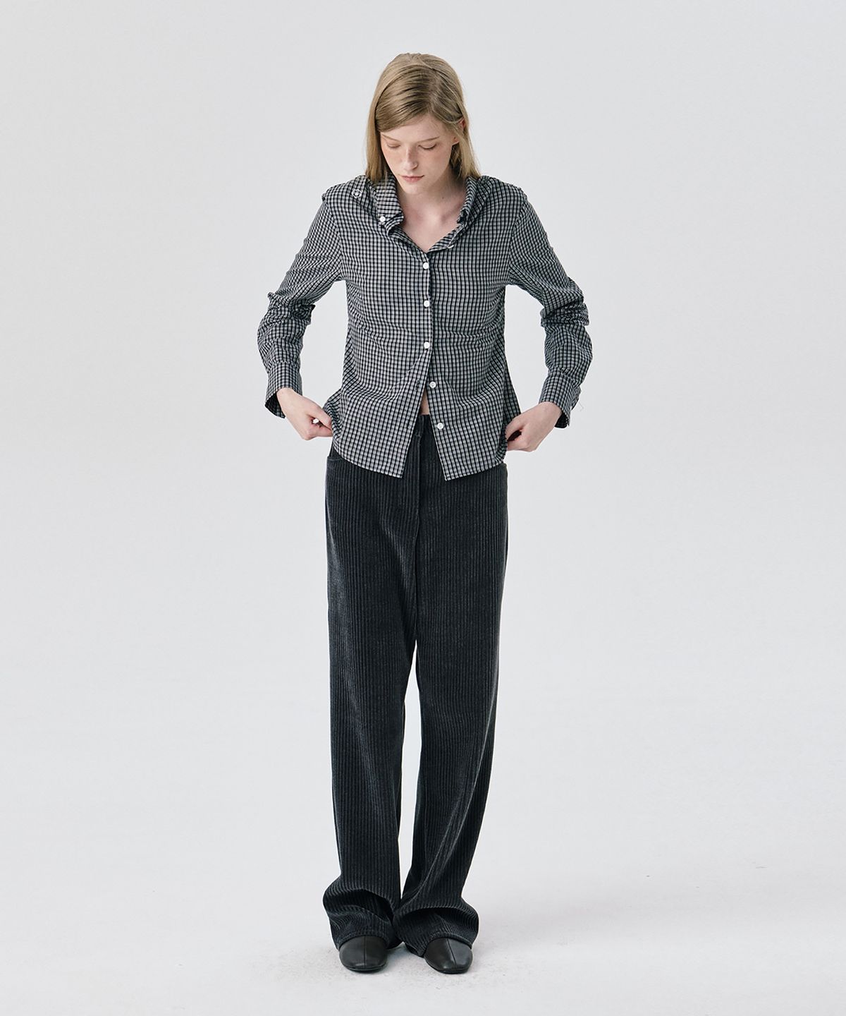 분더캄머(WNDERKAMMER) 25 Regular Fit Shirt_Black(25 레귤러핏 셔츠_블랙)