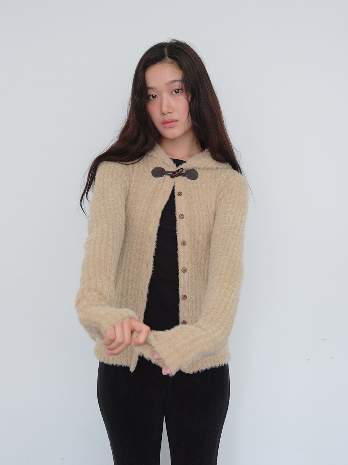 무음(MUWM) 토글 후드 가디건 Toggle Hooded Cardigan (Soft Beige)