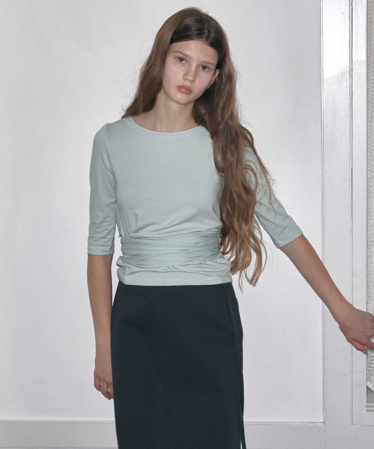 쏘이르(SO IR) STRAP POINT BOAT NECK T-SHIRT - MINT