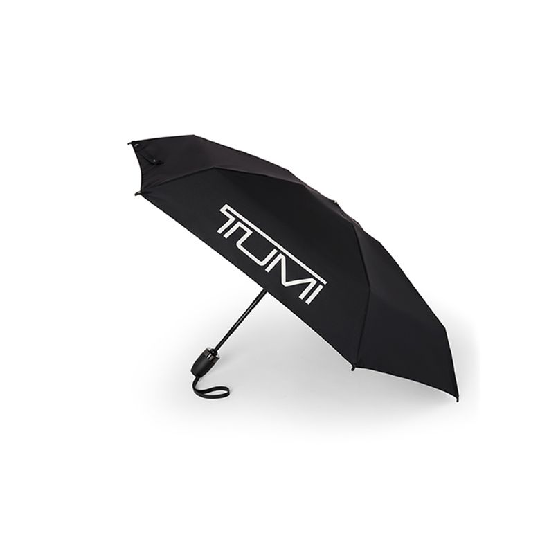 투미 UMBRELLAS 콤팩트 트래블 우산 블랙_014424D/1566581041