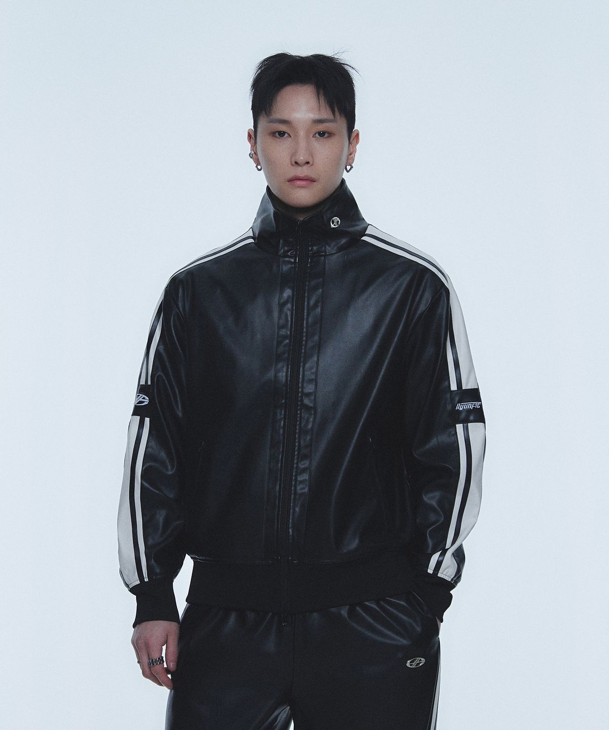 현피트(HYUNFIT) PU LEATHER ICONIC TRACK JACKET