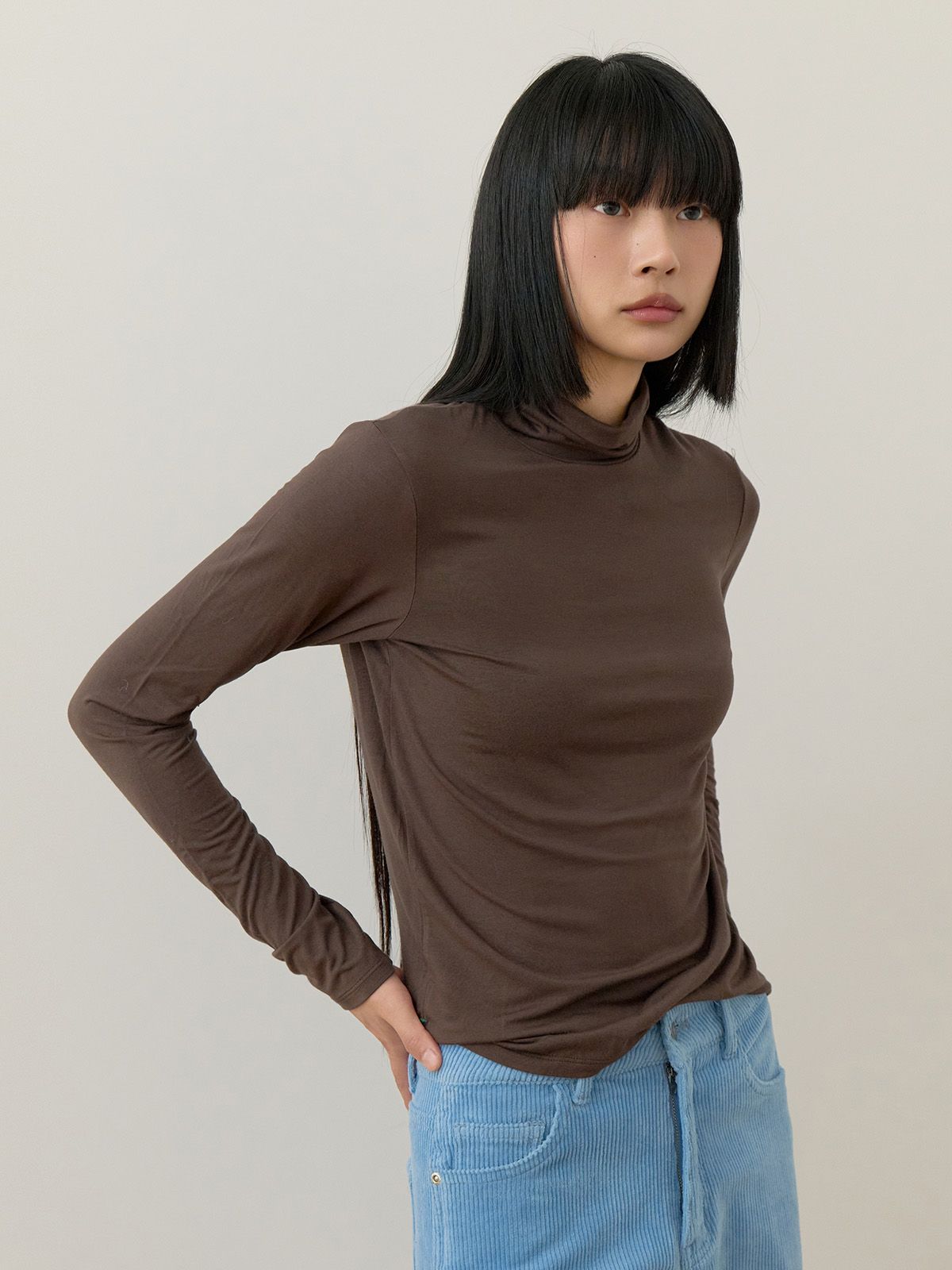 비플랫 베네통(Bb' BENETTON) 터틀넥 긴팔 티셔츠 (Brown)