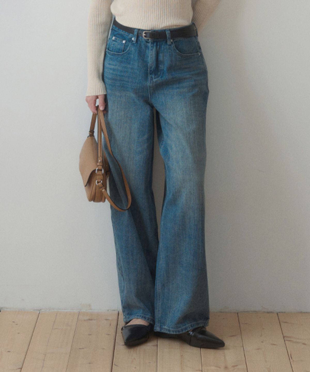 헤인트(HAINT) LOOSE WIDE TAPERED DENIM PANTS_BLUE