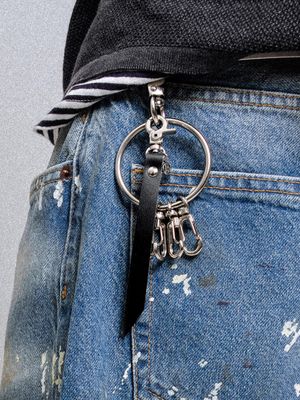 URM015 Big Circle Leather Key ring