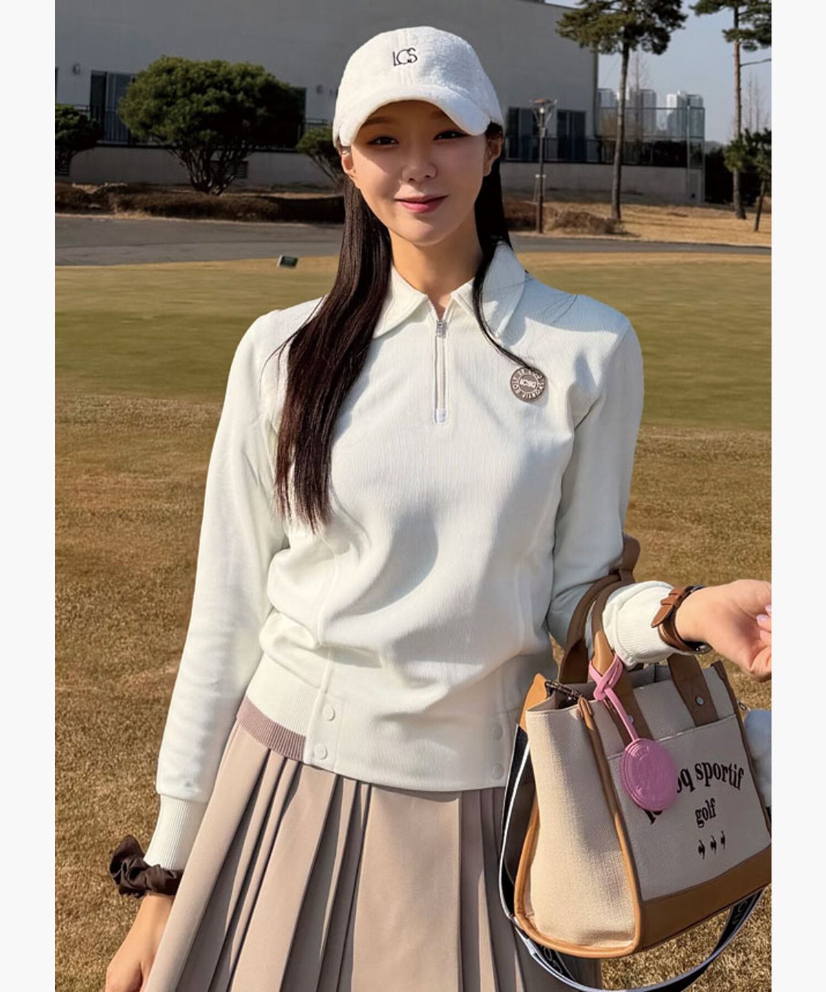 르꼬끄 골프(LECOQ GOLF) 여성 골지 기모 반집업 티셔츠 _CREM GQ422LTLO1