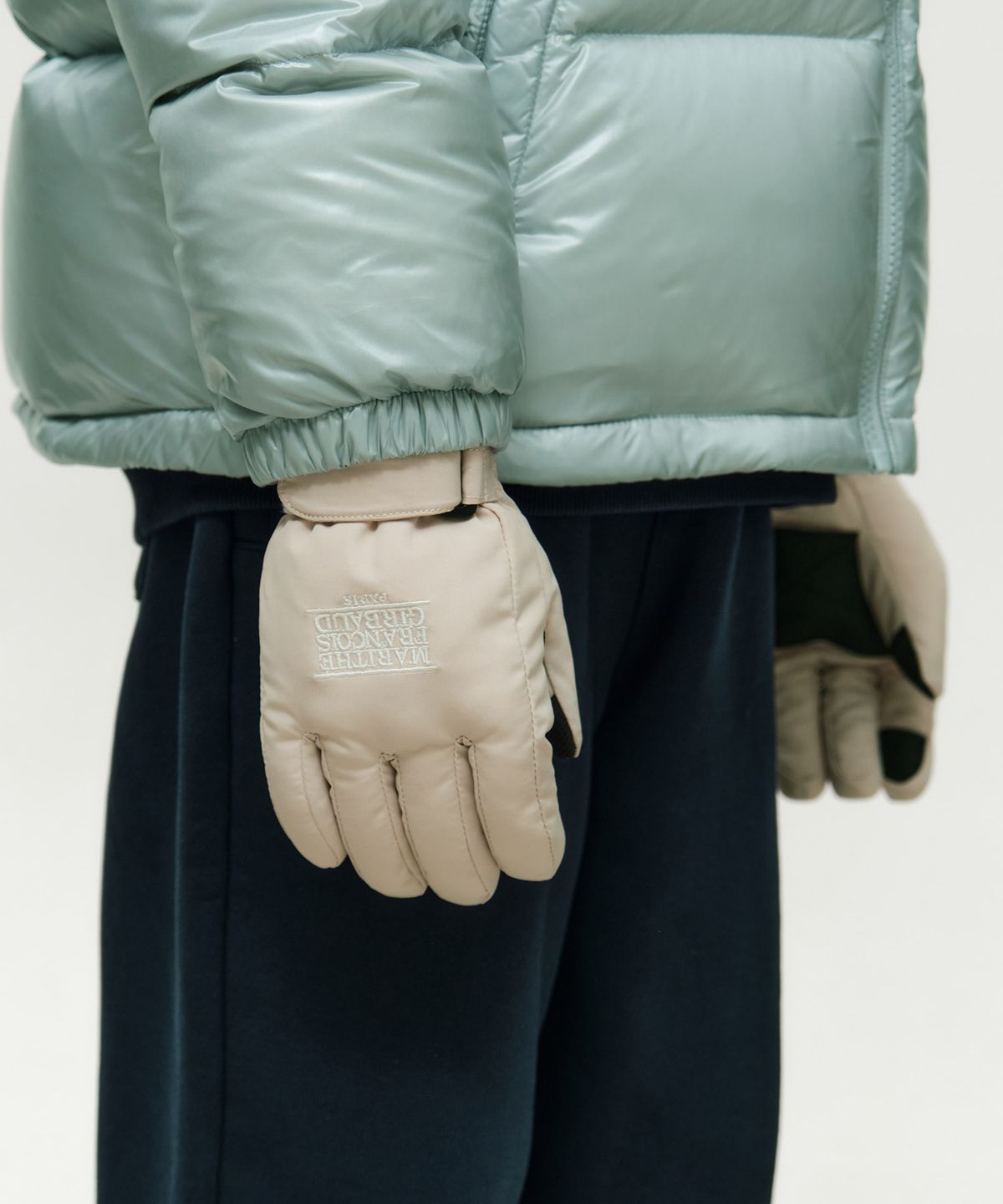 마리떼 키즈(MARITHÉ KIDS) KIDS CLASSIC LOGO PADDED GLOVE beige