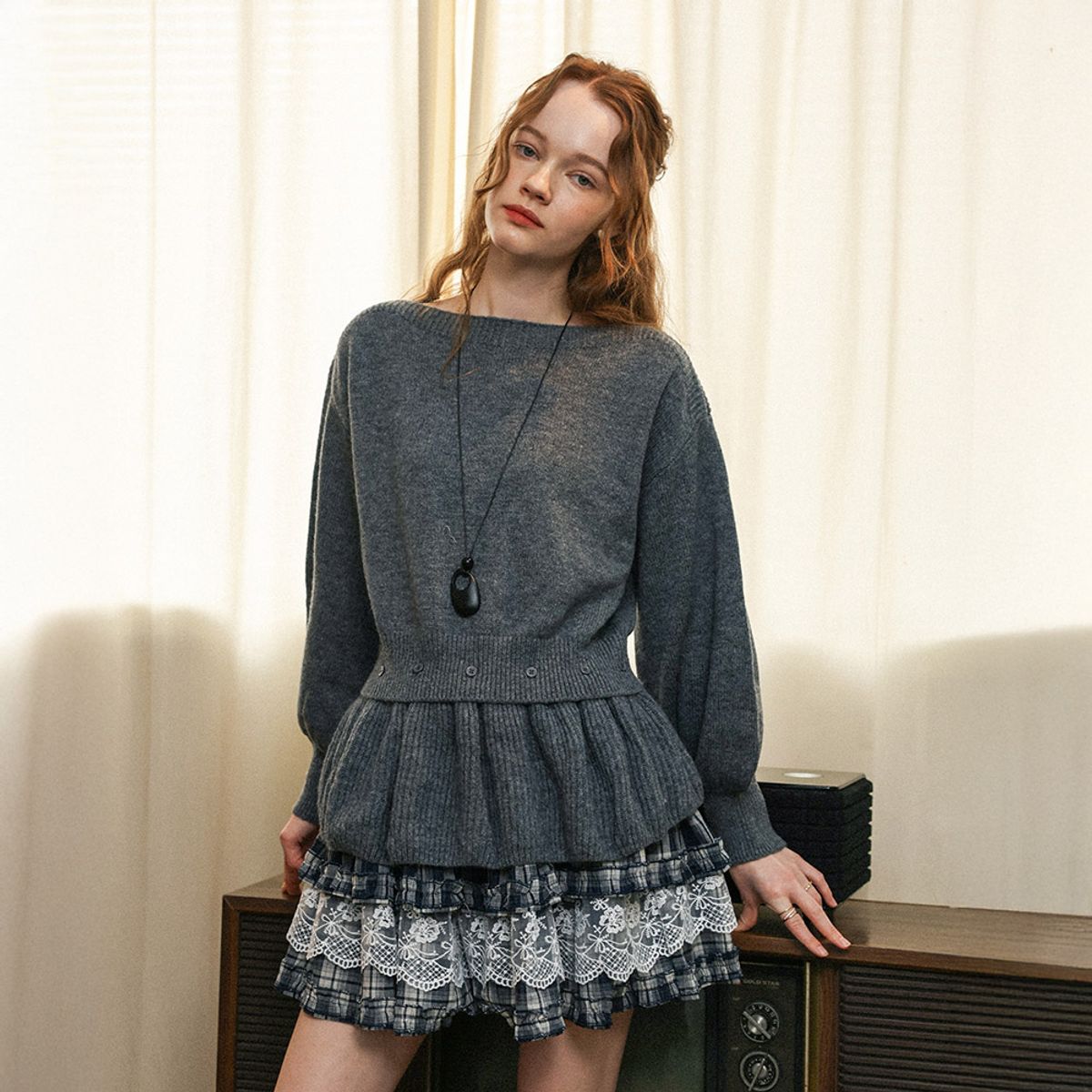 던드롭(DUNDROP) DD_Knitted skirt hem top_GRAY