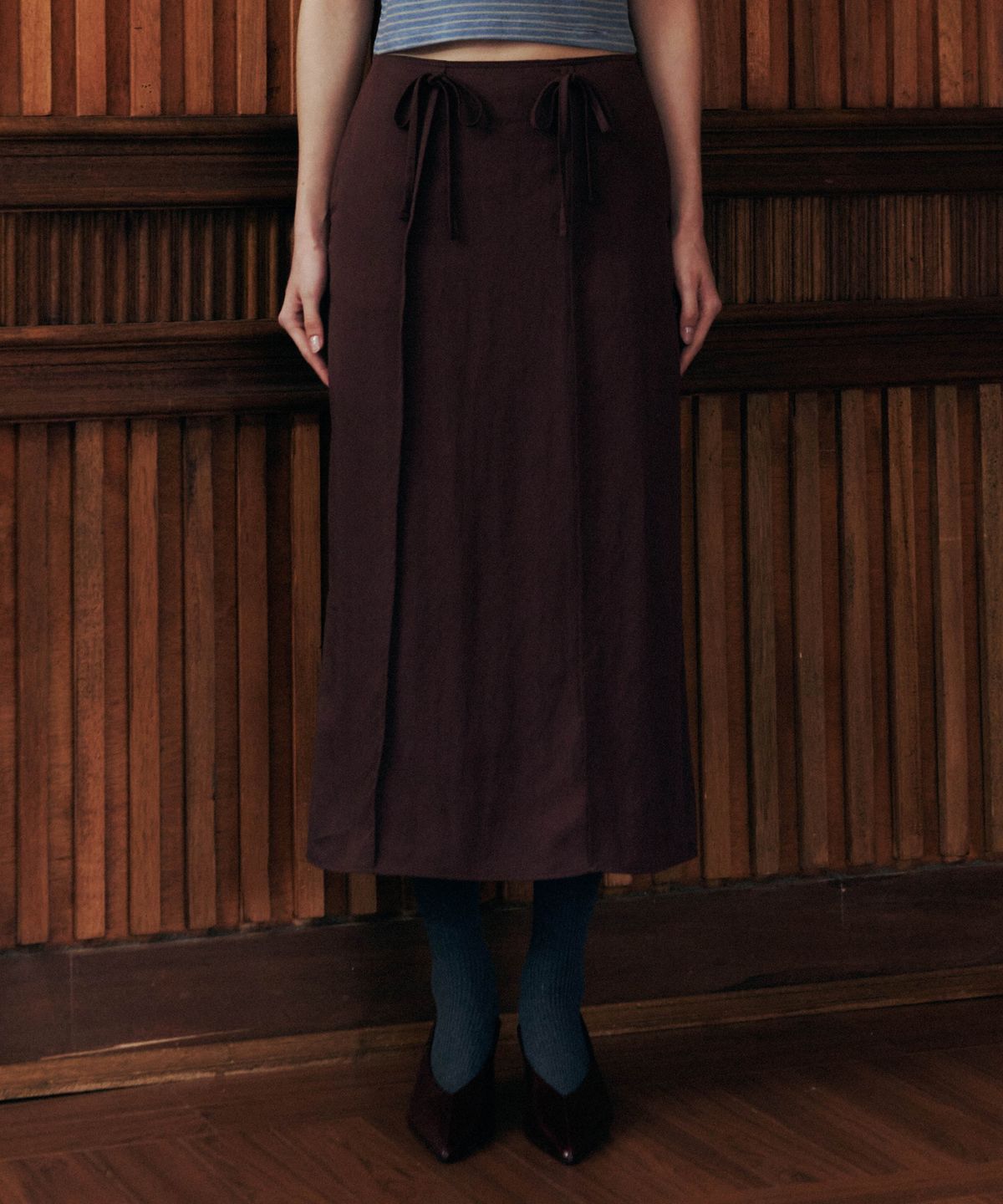 러브어스유(LOVEUSU) Friends Ribbon Skirt (Wine)