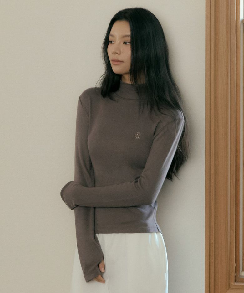 시너지 라이트 하이넥 커버업