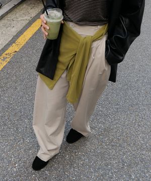 Wide Balloon Fit Slacks (2 Colours)