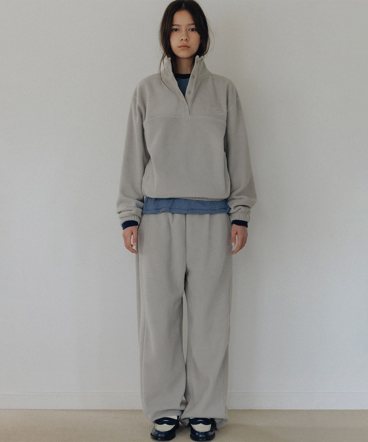 앤니즈(ANDNEEDS) Jeff fleece pants (light khaki)