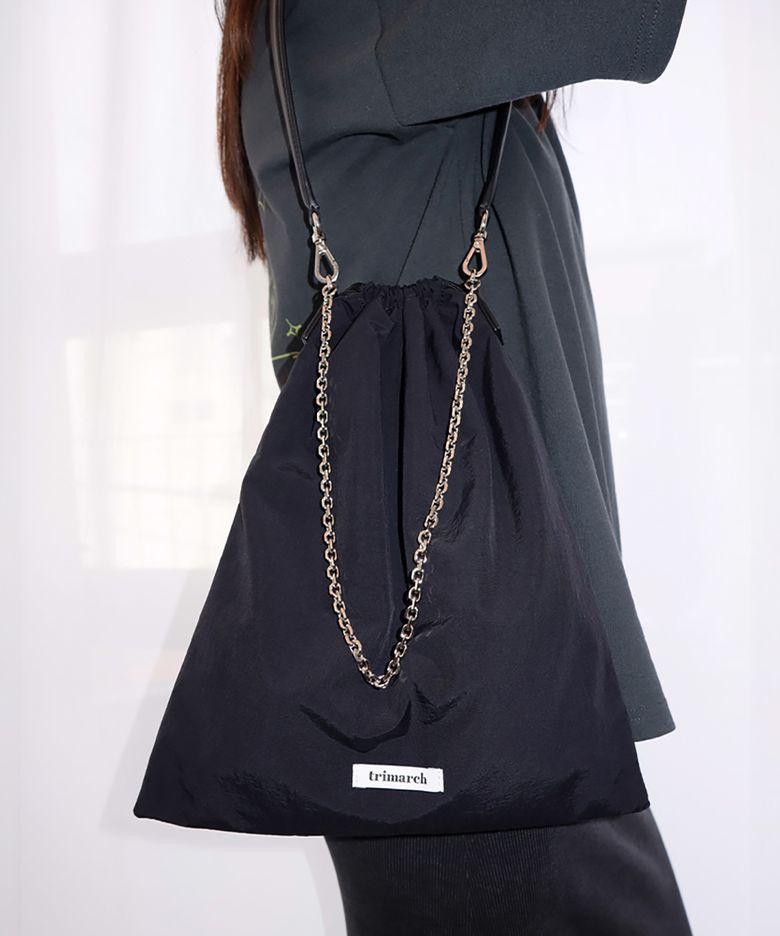 Tri / Easy Fabric shoulder bag / Black