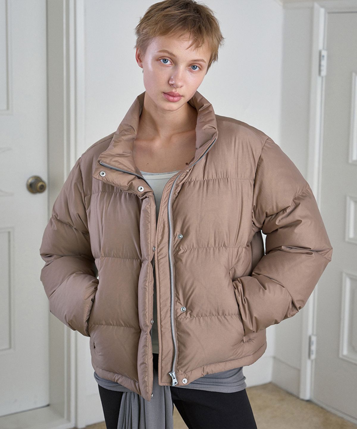 시메트릭 퍼센트(SYMMETRICPERCENT) Ripstop Goose Down Puffer / French Beige