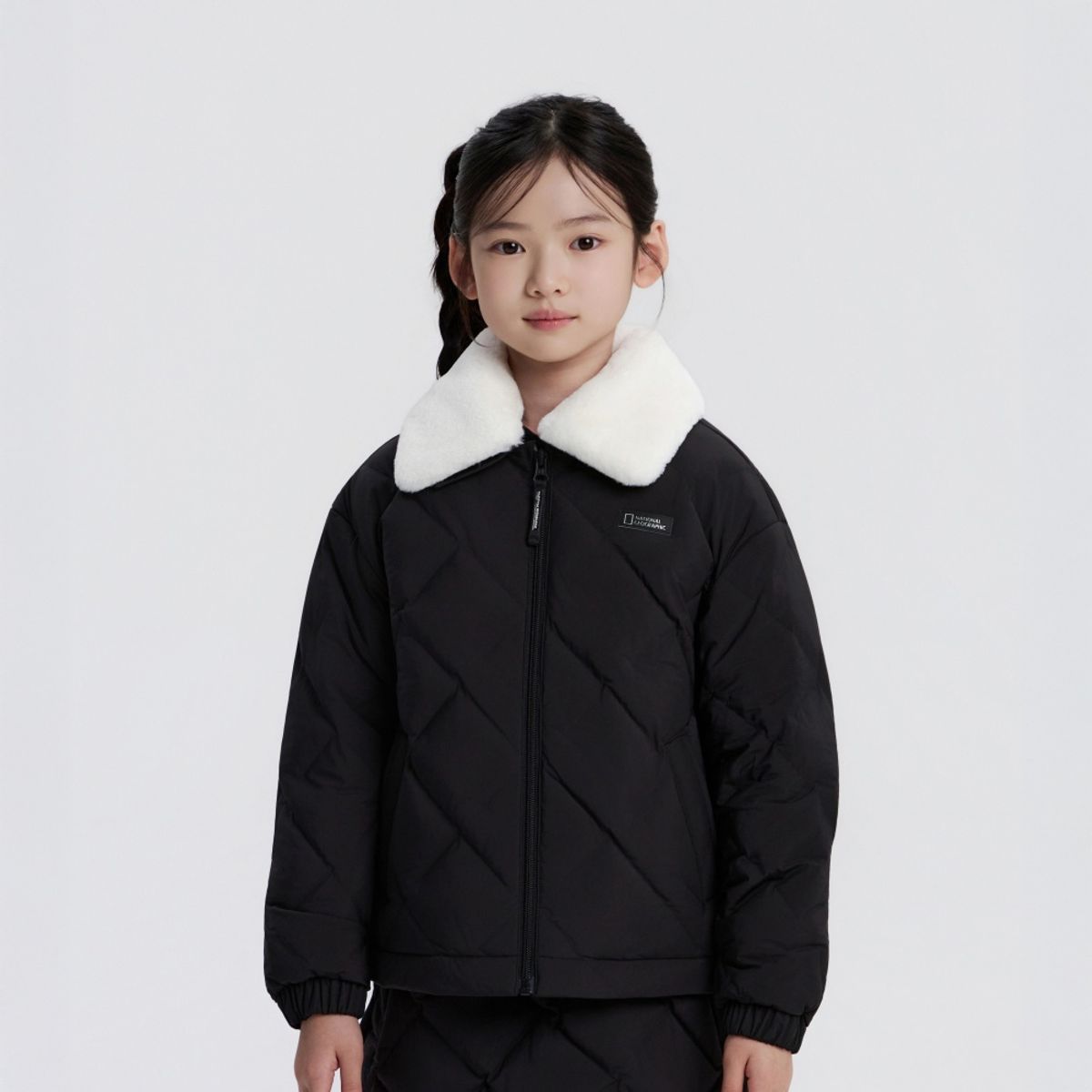 내셔널지오그래픽 키즈(NATIONAL GEOGRAPHIC KIDS) K254GPD910 여아 튜브 패딩 점퍼 CARBON BLACK