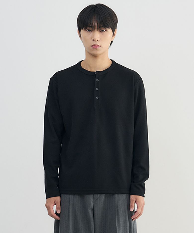 헨리넥 와플 롱슬리브 티셔츠 [BLACK]