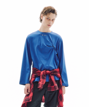 트립 피어싱 롱 슬리브